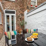 Buckingham Townhouse